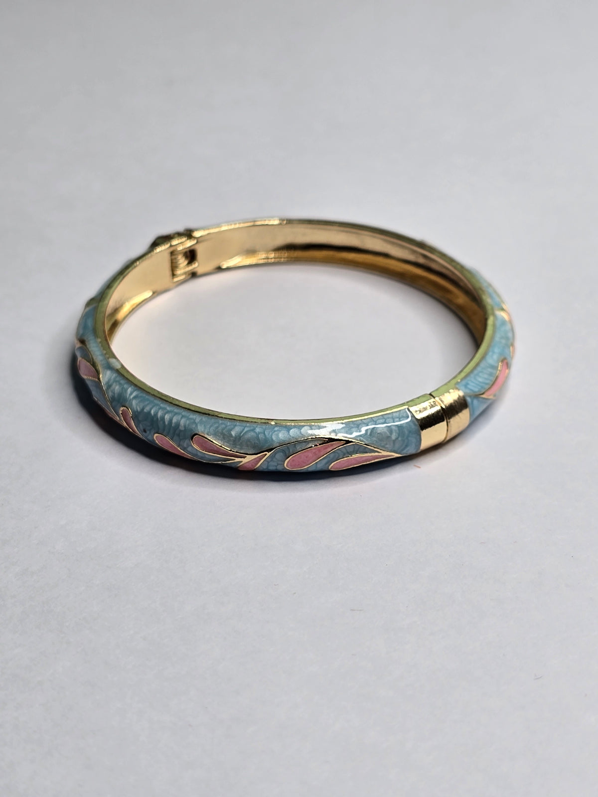 Gold Enamel Cloisonné Bangle Bracelet - Sky Blue & Pink Leaf